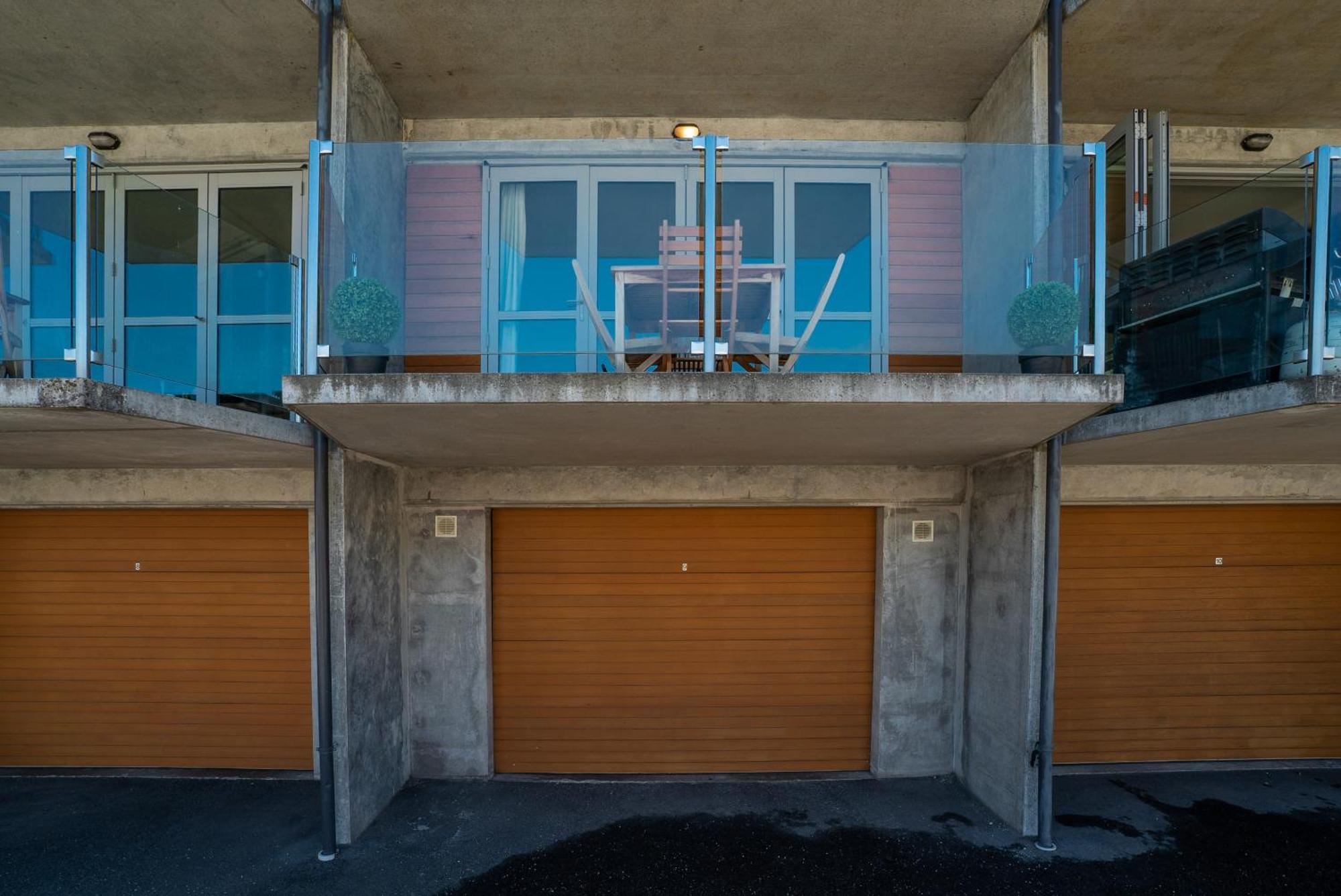 Lakeside Living - Modern 2-Bedroom Apartment Queenstown Exterior foto